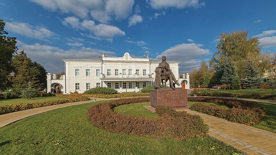 Реставрация усадьбы Веневитинова коснулась не только комплекса зданий, но и парка 
