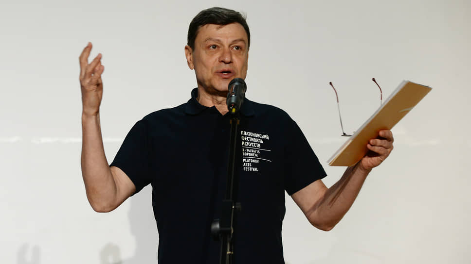 «Диверсия под создаваемое последние десятилетия единое пространство российского театра» Летом и осенью Михаил Бычков выступил с публичной критикой реформы престижной театральной премии «Золотая маска»