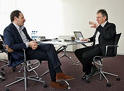Аркадий Волож (слева) и Александр Галицкий