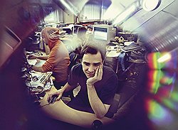 ЕСТЬ КОНТАКТ Е 2.0-решения помогают наладить эффективное взаимодействие сотрудников друг с другом и с клиентами
