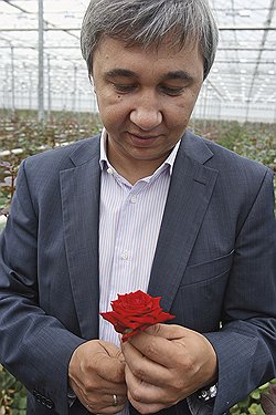 ЗОВ ПРЕКРАСНОГО Прежде чем заняться изучением цветов, Константин Гранкин успел поработать финансистом в девелоперских структурах