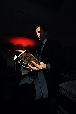 "Продавать акции или подождать?" — задавался вопросом Успенский