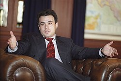 Поработал? Отдохни! Продав "Калину", 45-летний предприниматель может позволить себе расслабиться
