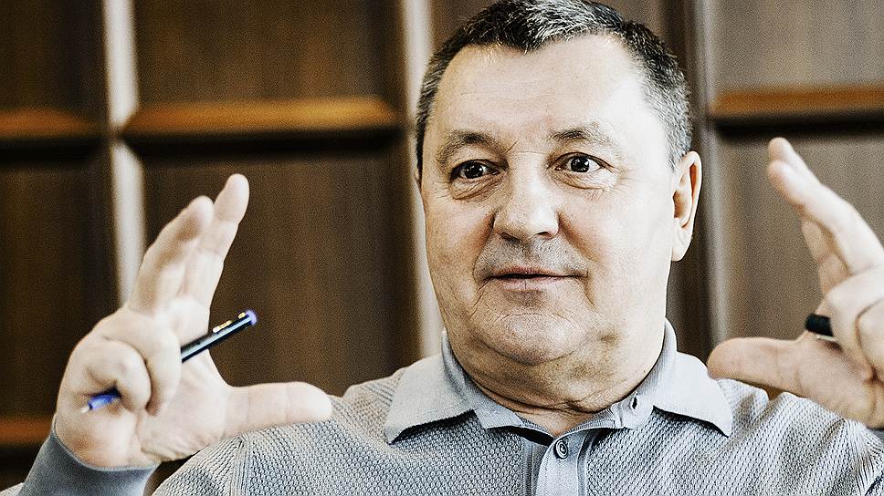 Главный по свинине. Бывший чиновник Владимир Зотов построил в области крупнейший свиноводческий холдинг