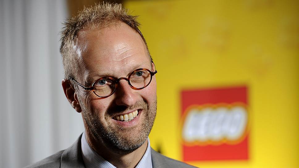 Из варягов в Lego. Йун Виг Нудсторп стал первым "варягом" в семейной компании Lego, но ощущает себя больше чем просто наемным менеджером на посту президента и CEO  