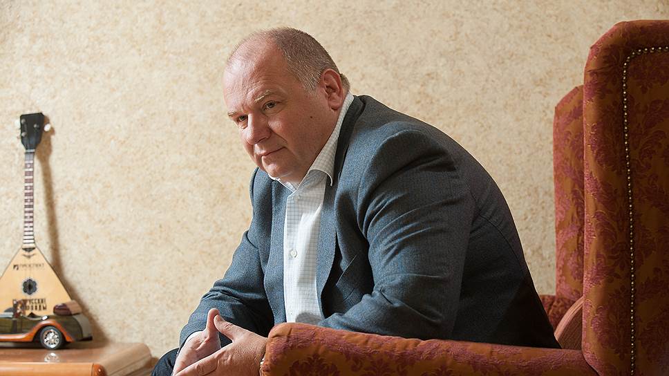 На двух стульях. Чтобы построить B2B-Center, Александру Бойко пришлось находить общий язык с программистами и олигархами