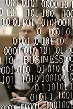 Чаще всего потребители решений Big Data используют их для задач построения финансово-аналитических систем и маркетинговой аналитики