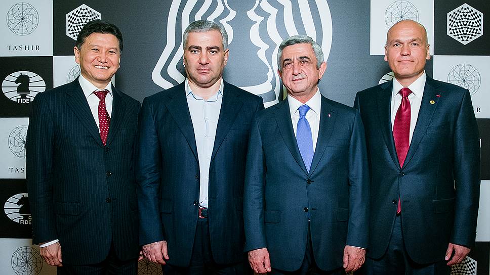 Президент FIDE Кирсан Илюмжинов, Самвел Карапетян (ГК Ташир), президент Республики Армения Серж Саргсян, президент РШФ Андрей Филатов