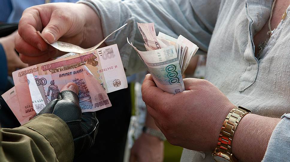 Малому не легче