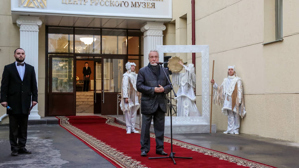 В составе культурно-выставочного центра Русского музея — информационно-образовательный центр и ресурсный центр творческого развития детей и подростков 