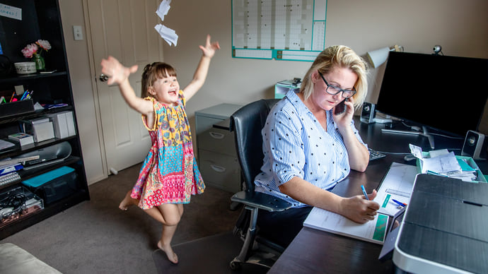 Родина мать зовет на работу