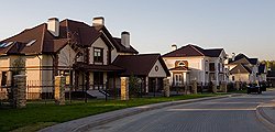 Поселок «Гринфилд»: по сравнению с концом 2005 г. цены выросли почти вдвое