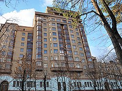 ЖК "Доминанта": далеко от центра, но близко к лесу