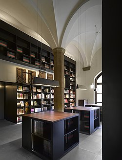 Gucci, Palazzo della Mercanizia