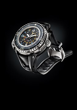 Blancpain X Fathoms, дайверская модель мануфактуры, были показаны в ноябре 2011 года в Дубае. Президент марки Марк Хайек лично протестировал часы, погрузившись на дно аквариума Dubai Aquarium & Unterwater Zoo. Современные X Fathoms носят родовые признаки первой модели, сделанной в 1953 году: они безошибочно опознаются по фирменному дайверскому ободку с 60-минутной шкалой. Экстравагантность часов заключается в их механизме, впервые в истории часовой промышленности располагающем двойным механическим измерителем глубины погружения со шкалами от 0 до 15 м и от 0 до 90 м. Впечатляют размеры корпуса, выполненного из титана: диаметр превышает 55 мм, а толщина — 24 мм. Каучуковый ремешок присоединен к корпусу таким образом, что позволяет носить часы не только поверх рукава водолазного костюма, но и непосредственно на запястье 