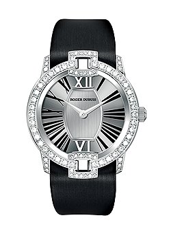 Roger Dubuis / Velvet diamonds in white gold