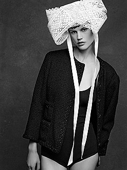 "The Little Black Jacket": черный жакет Chanel 