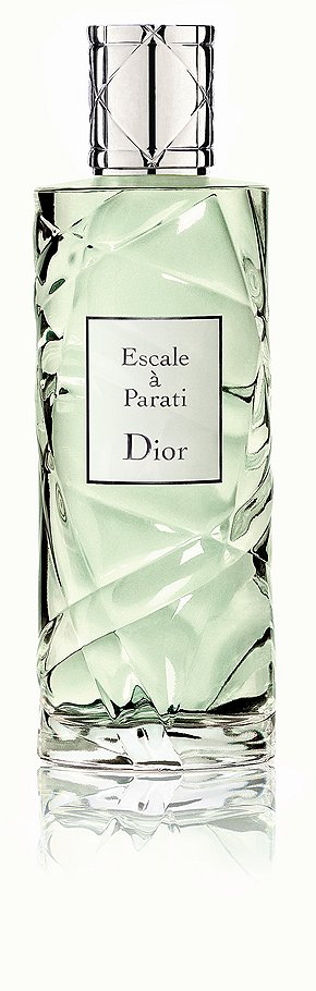Escale а Parati Escale а Parati — новый, четвертый по счету аромат круизной коллекции Dior — адресуется мужчинам и женщинам и посвящается Бразилии. Пахнет соответственно: свежо, ярко, захватывающе легко.