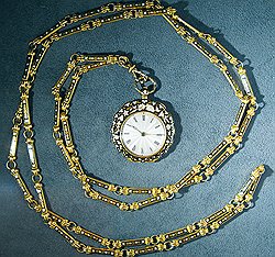 Женские часы на ювелирной подвеске, подписанные J.-F.Bautte & Cie  