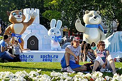 Талисманы Олимпиады Сочи-2014 были установлены на Marble Arch в Лондоне  