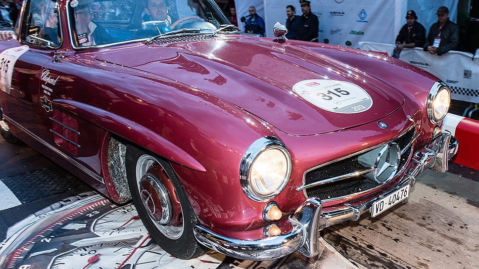 В Mille Miglia участвуют автомобили 1927-1957 годов выпуска
