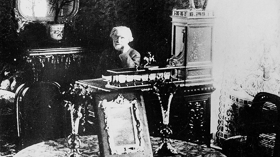 Джузеппе Верди у себя дома, середина 1870-х