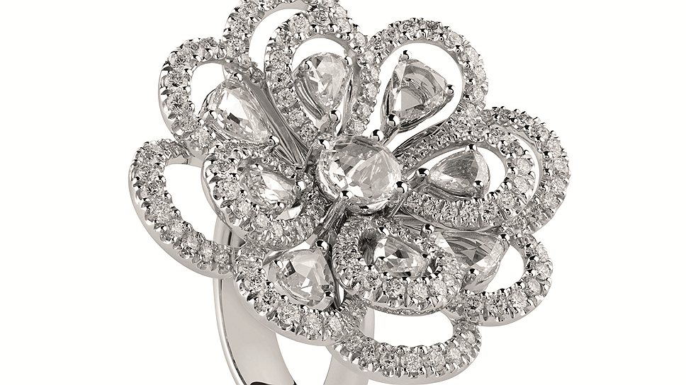 Damiani, кольцо Peonia