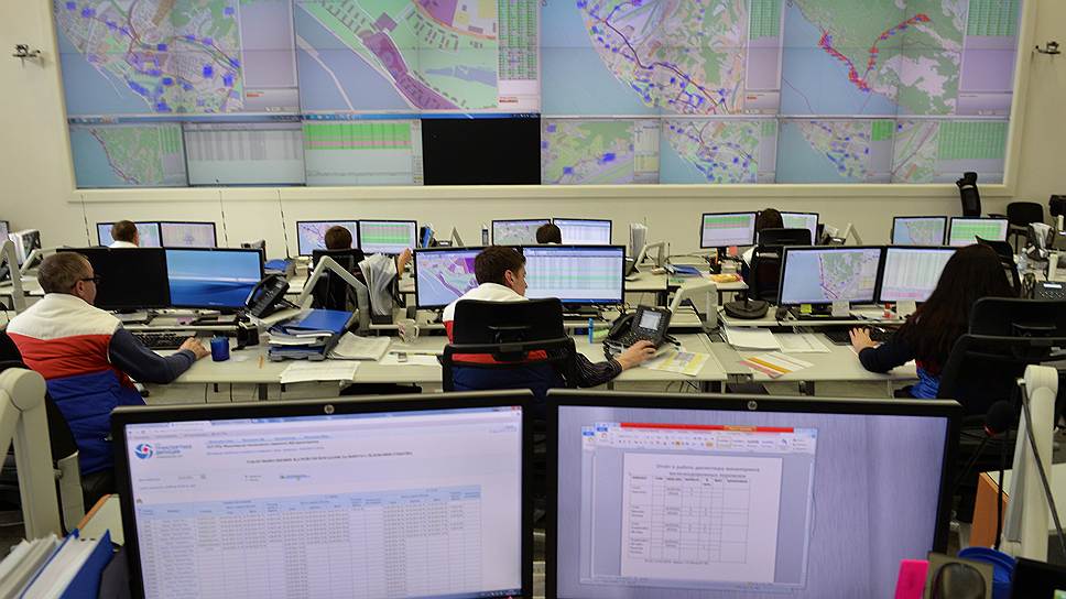 Все автомобильное движение в Большом Сочи контролируют 22 диспетчера  