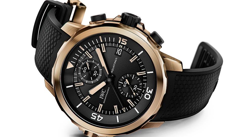 IWC Aquatimer Chronograph Edition "Expeditio Charles Darwin", 2014: корпус из бронзы диаметром 44 мм, механизм хронографа с автоподзаводом, малой секундной стрелкой со стоп-функцией, запасом хода на 68 часов, указателем даты, частотой 28 800 полуколебаний в час. В числе особенностей модели — механические вращающиеся ободки с системой защиты при погружении SafeDive, завинчивающаяся заводная коронка, памятная гравировка на задней крышке корпуса