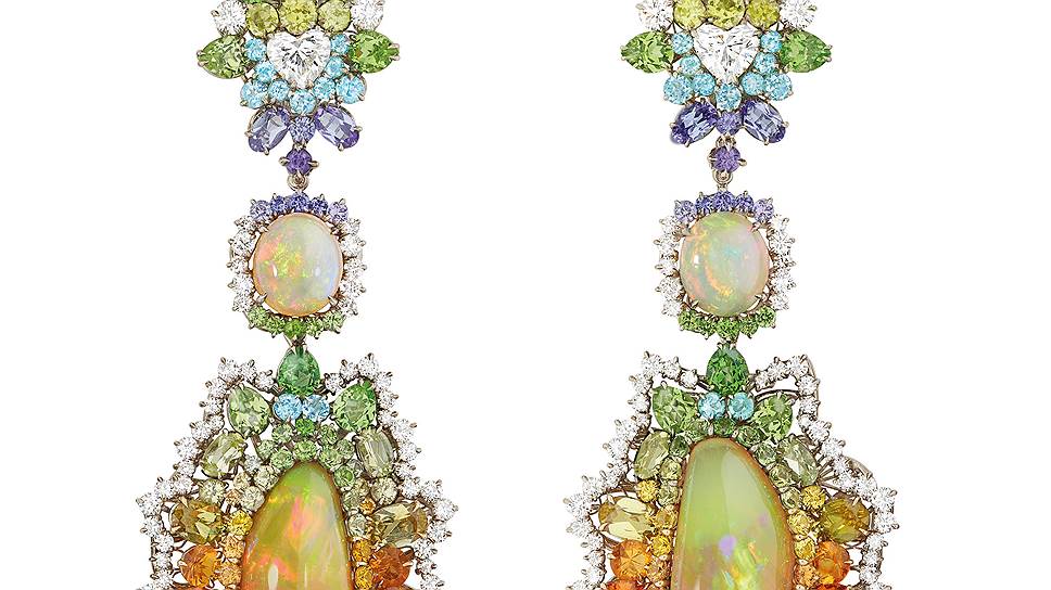Серьги Broderie Grenade Irisee, золото, опалы, хризобериллы, цавориты, сапфиры, танзаниты, перидоты, турмалины Параиба, спессартины, Dior