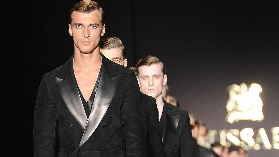 Показ юбилейной коллекции Trussardi 1911 (Pitti Uomo 79, январь 2011)
