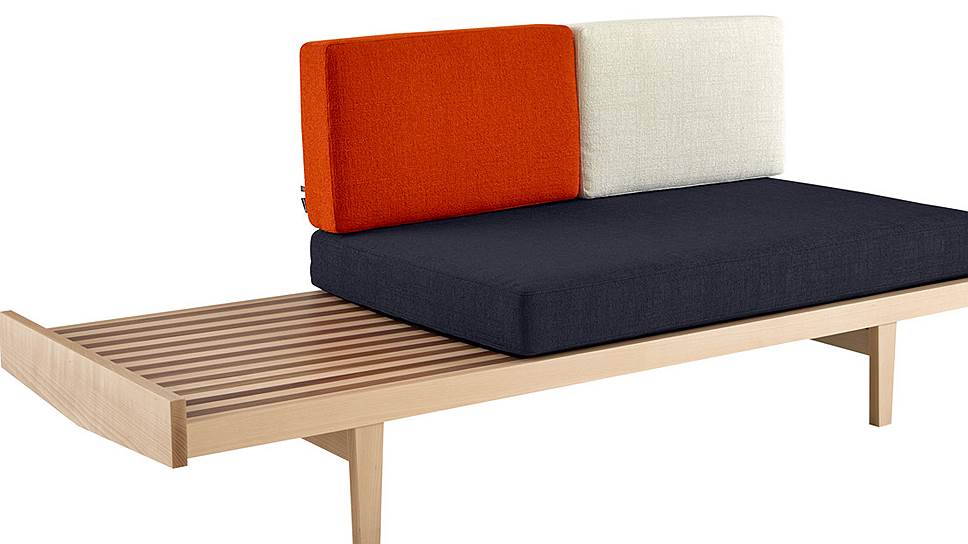 Скамья по эскизам Пьера Полена, Ligne Roset
