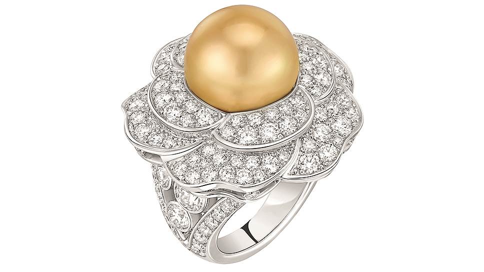 Chanel Joaillerie, кольцо Printemps de Camelia  