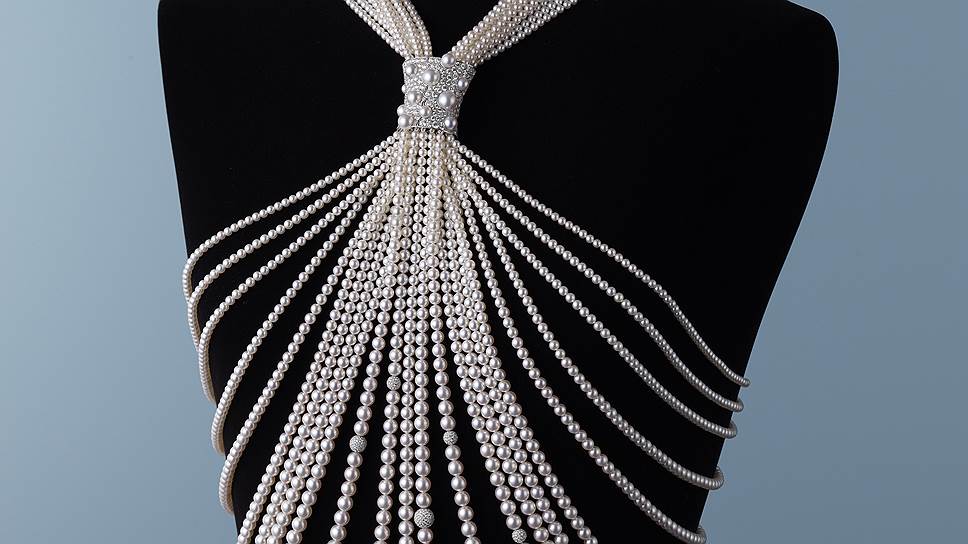 Mikimoto, фантазийное колье-body Stream из идеально ровного жемчуга, 2015