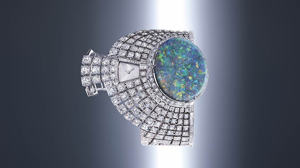 Cartier, Aten High Jewelry Secret Hour Watch