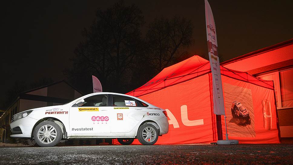 Самая дорогая Vesta в комплектации Lux со всеми возможными опциями и в фирменном цвете Lime будет стоить 677 тыс. руб.