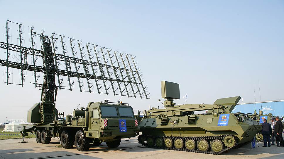 Согласно исследованию Центра современной электроники, в 2006 году всего около 15% российских электронных компонентов шло на нужды обороны, в 2014 году этот показатель приблизился к 50%
