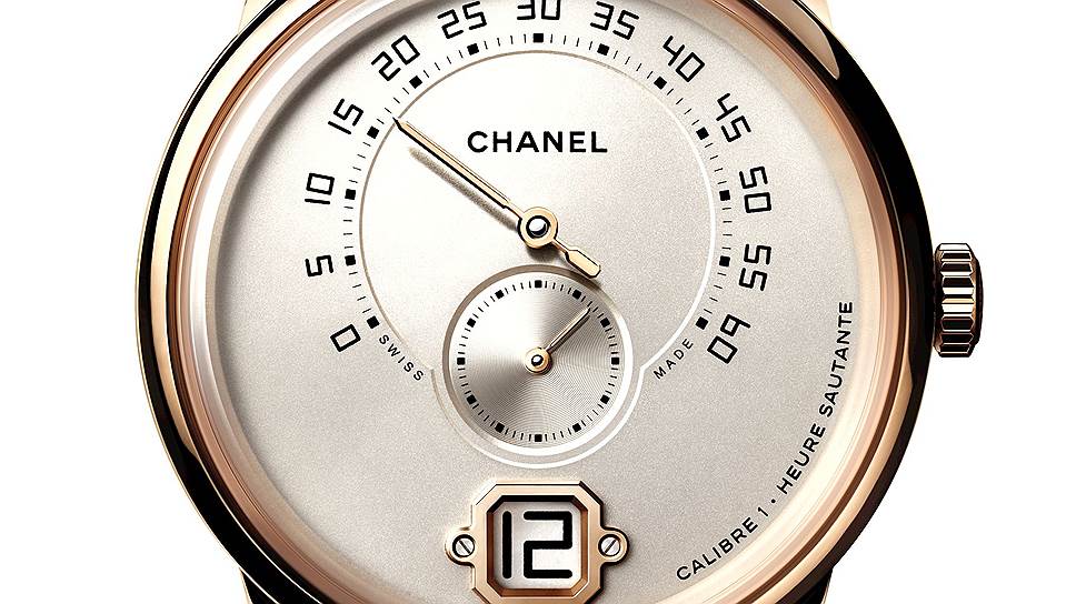 Chanel Monsieur de Chanel в золотом корпусе с первым мануфактурным механизмом Calibre 1. Функция "прыгающего" часа и ретроградной минутной стрелки