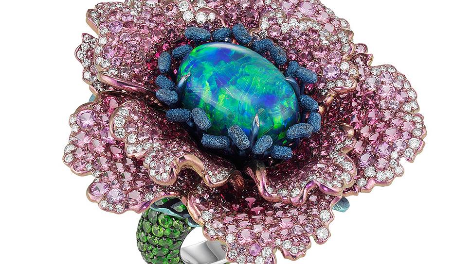 Chopard, кольцо Fleurs d'Opales