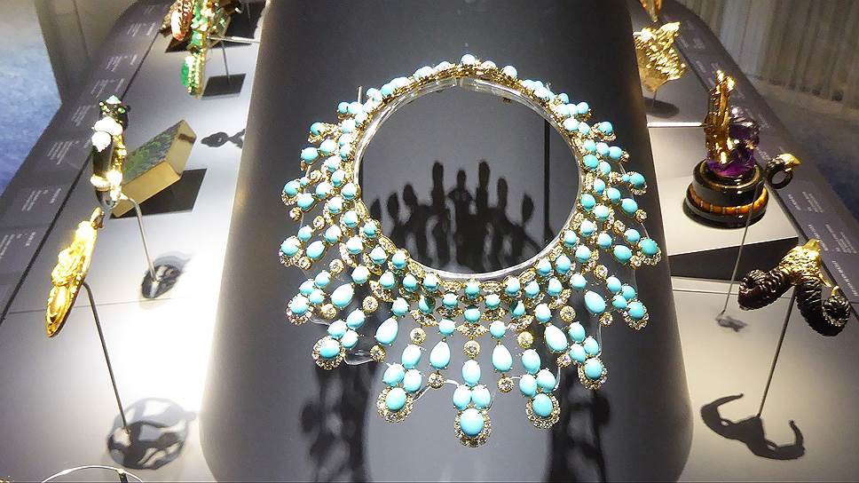 Вещи из коллекции Van Cleef & Arpels были соединены с вещами из коллекции Музея естественной истории