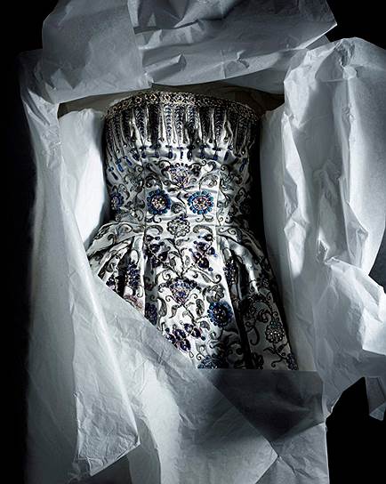 Платье из коллекции haute couture осень&mdash;зима 1952 