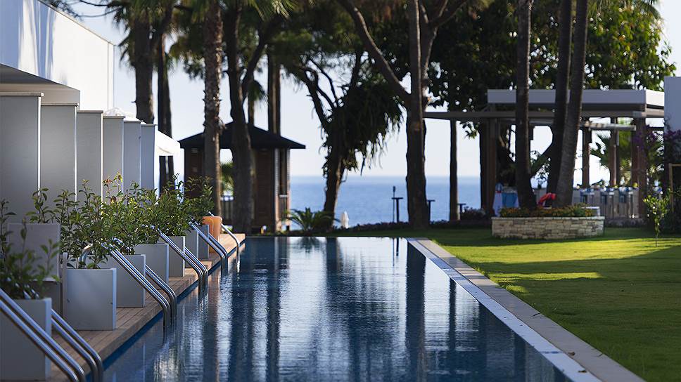 Barut Acanthus Cennet