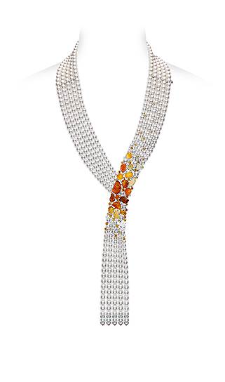 Колье из жемчуга, огненных опалов и бриллиантов Mikimoto из коллекции Passion Fire