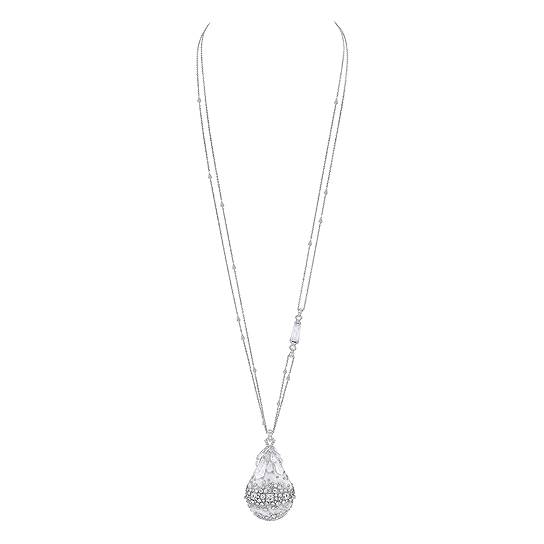 Chaumet, часы Lumieres d'Eau, белое золото, бриллианты, молочный горный хрусталь