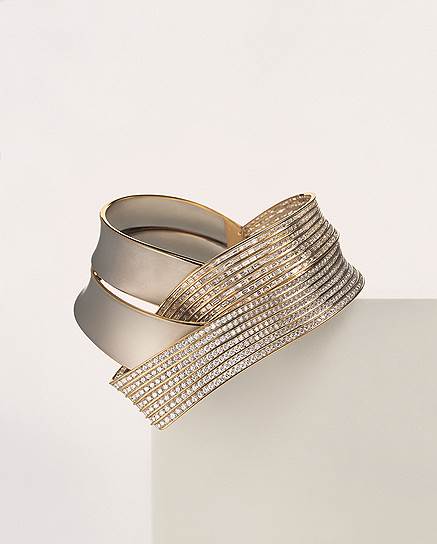 Колье Spaziale, платина, желтое золото, 476 бриллиантов, 1988 год