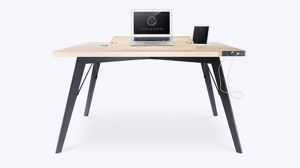 Стол Tabula Sense Light — самый бюджетный в новой линейке. Массив березы  