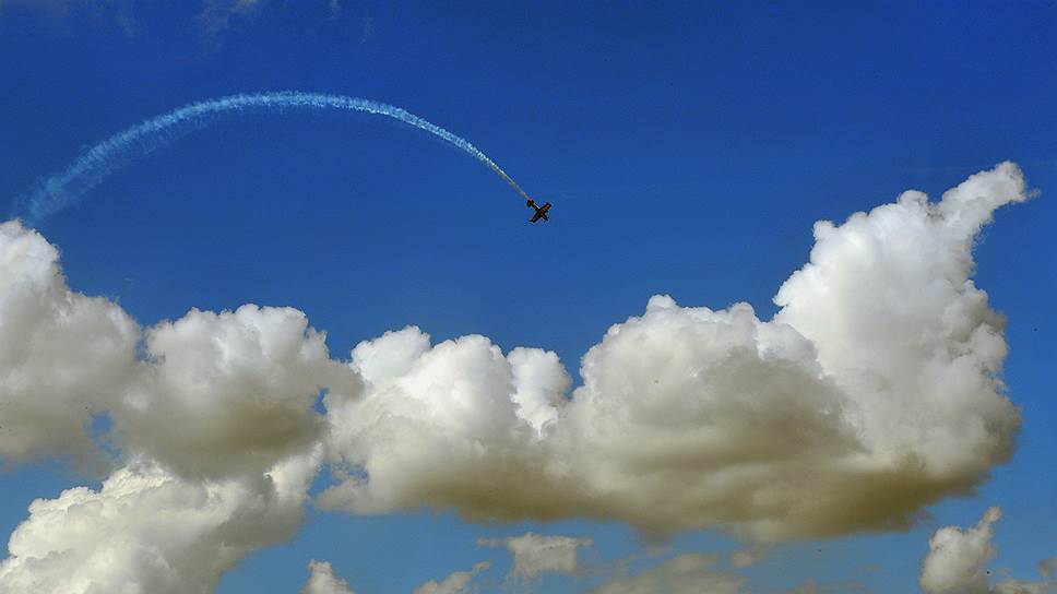 Мика Бражо во время соревнований Red Bull Air Race в Казани