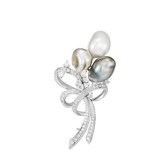 Mikimoto, брошь, белое золото, жемчуг, бриллианты