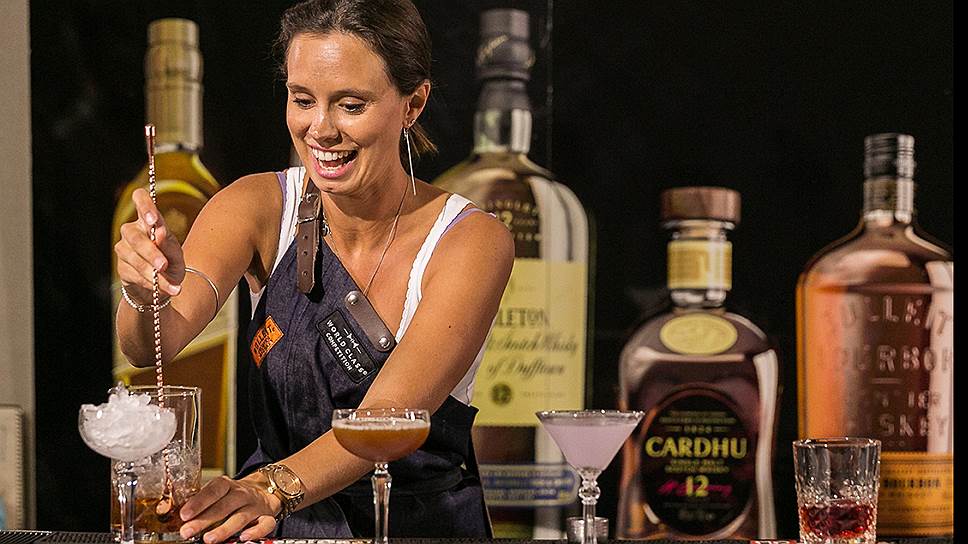 Жасмин Руттер, победительница конкурса Diageo World Class Yachting Cocktail Competition, 2015