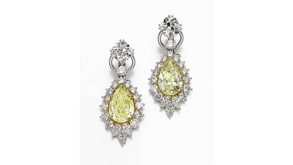 Lot 349. Серьги с грушевидными желтыми бриллиантами цвета Fancy Intense Yellow 5,12 карата и 5,79 карата и бриллиантами огранки "бриллиант" и "маркиза". Эстимейт 250-345 тыс. CHF